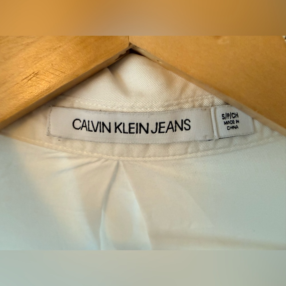 Calvin Klein button down. - Picture 3 of 3